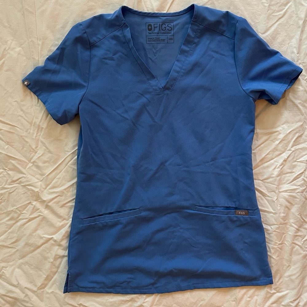 FIGS Casma Three Pocket Scrub Top XXS Royal Blue